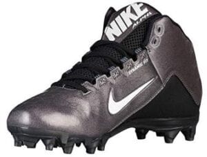 The Nike Men’s Alpha Strike 2 Three-Quarter Football