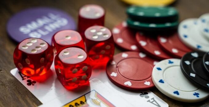 Benefits of Playing Casino Games Online