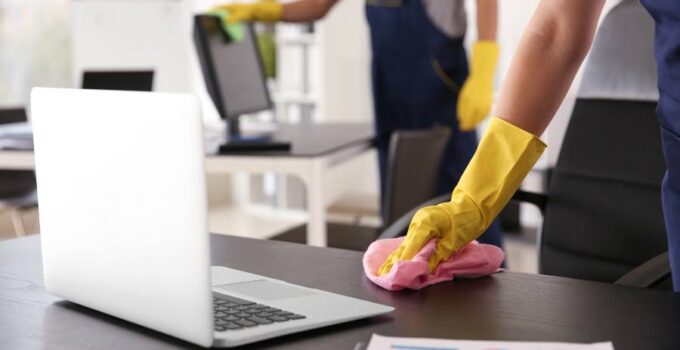 6 Tips For Keeping Your Office Clean In A Budget