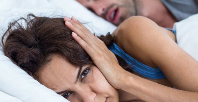 Top 11 Reasons and Solutions of Snoring – How to Get Rid of This Problem?