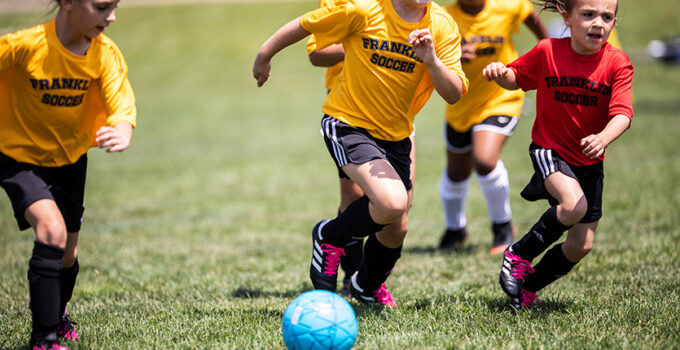 How are Kids’ Soccer Cleats Supposed to Fit – 2024 Guide