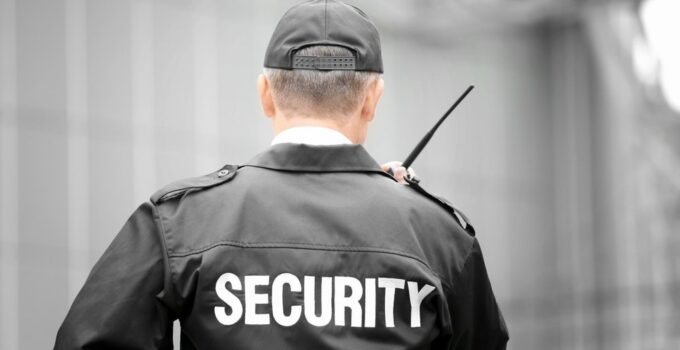 8 Reasons You Should Hire Armed Security For Your Commercial Businesses