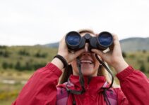 How to Prepare for Your First Bird Watching Excursion