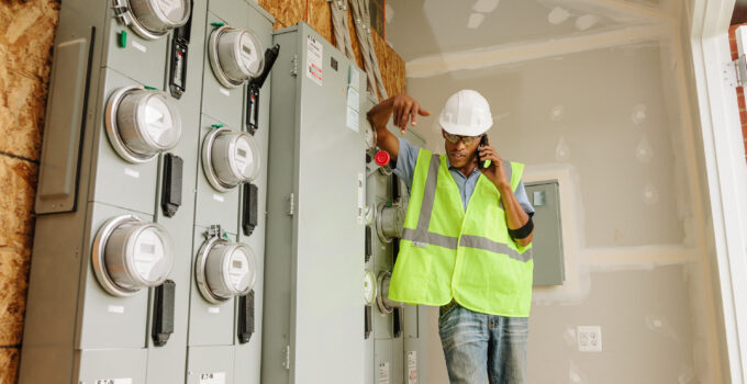 Professional Electricians And Electrical Contractors For Residential And Industrial Services