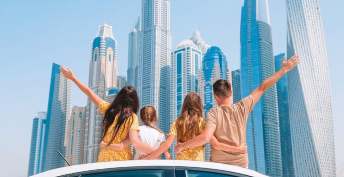 10 Best Places To Visit in Dubai With Friends For a Fun Day Out