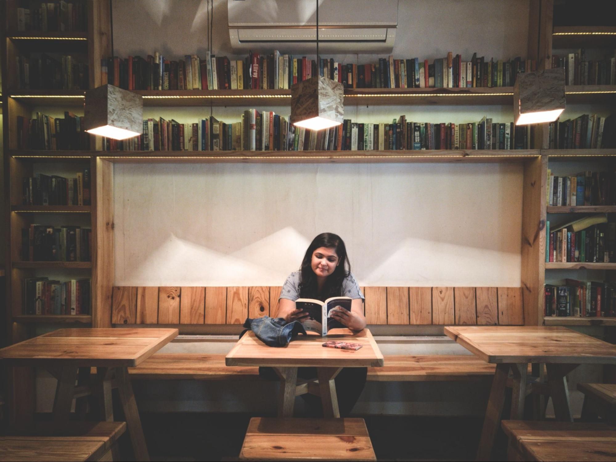 Reading for Success: Easy Strategies to Include Books in Your College ...
