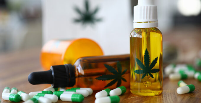 CBD and Rheumatoid Arthritis: A Natural Approach to Pain Relief