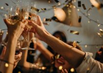 How To Throw a Memorable Party for New Friends