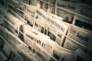 Why So Many Local Newspapers Are Closing in Recent Years